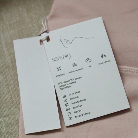 NWT CSB Serenity Shorts 6” in Blush (Size Small) - Picture 7 of 8